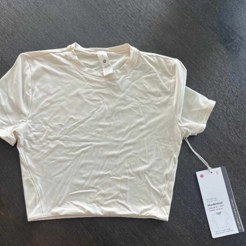 Lululemon crop top XS